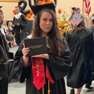 Meet your Posher, Kira